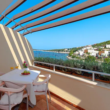 Apartment Lavanda Primosten