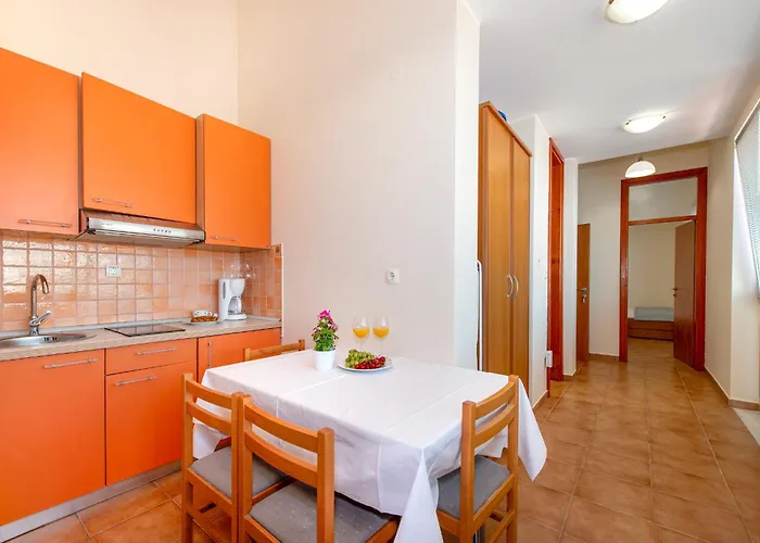 Apartman Lavanda *